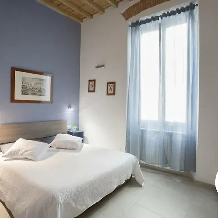 Lg House With Balcony Near Ponte Vecchio * Florença