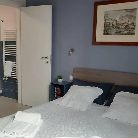 Lg House With Balcony Near Ponte Vecchio *