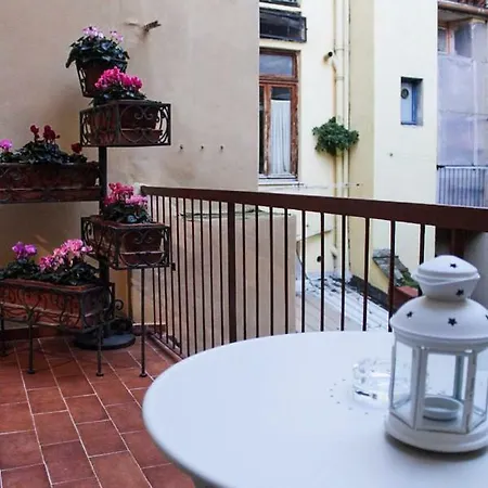 Daire Lg House With Balcony Near Ponte Vecchio Floransa