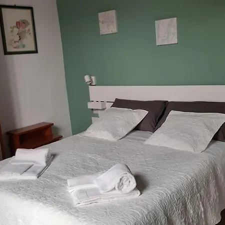 Daire Lg House With Balcony Near Ponte Vecchio Floransa