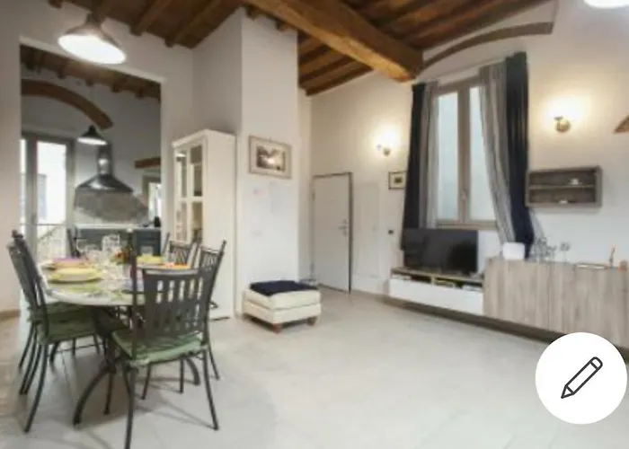 Lg House With Balcony Near Ponte Vecchio * Florencie
