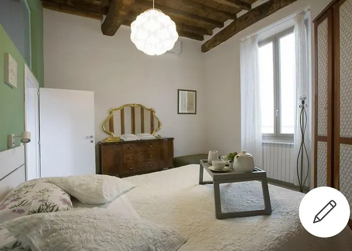 Apartmán Lg House With Balcony Near Ponte Vecchio *